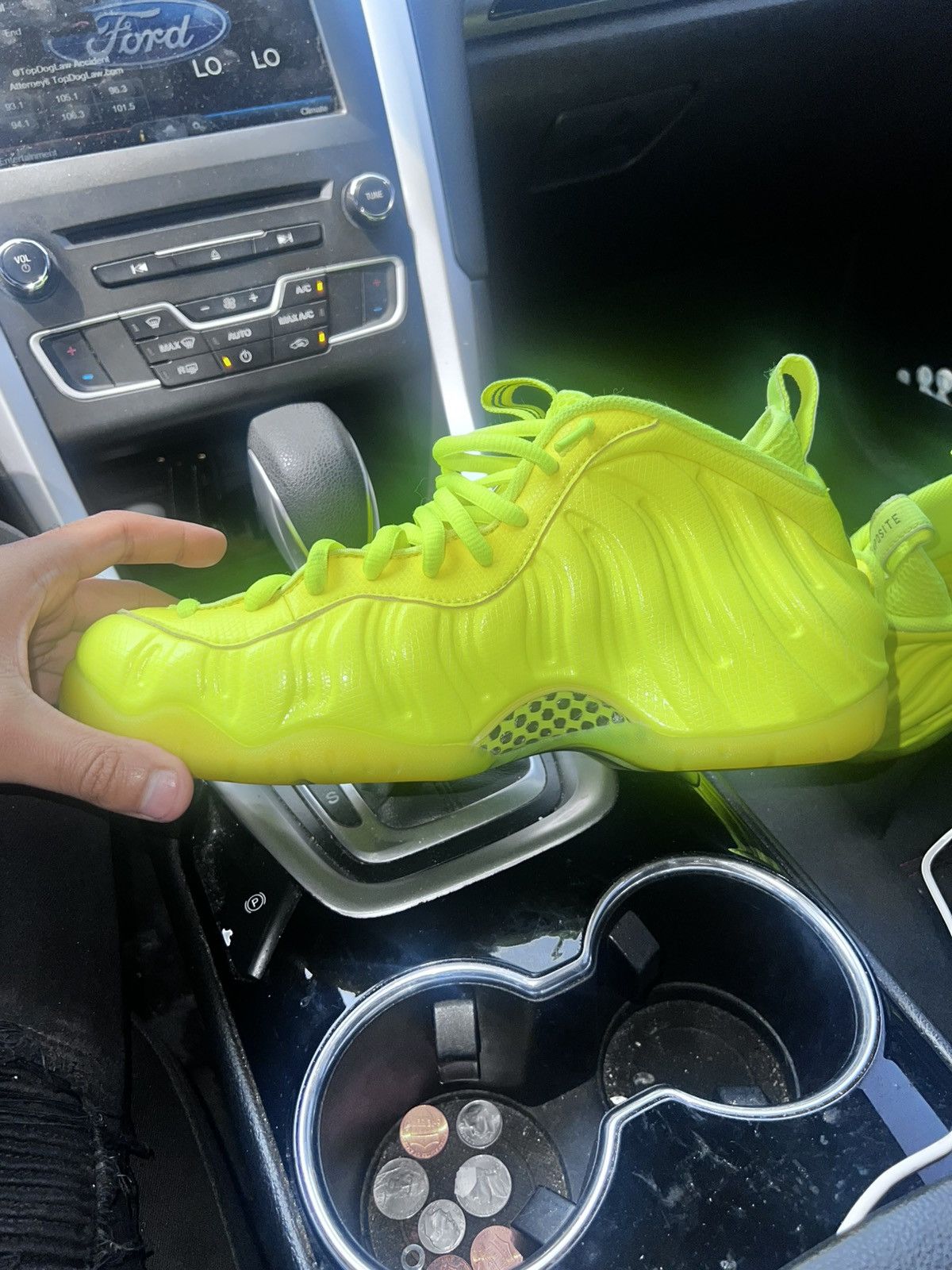 Nike Nike Air Max Foamposite Pro Volt 2014 Size US 9.5 / EU 42-43 - 2 Thumbnail