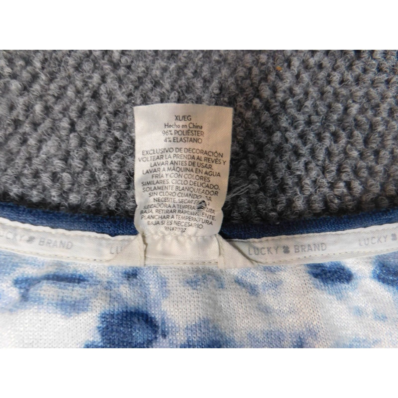 Lucky Brand Lucky Brand Blouse Shirt Womens XL Blue Geometric Short Sleeve Crew Neck Pullover Stretch Casual Regular Size XL / US 12-14 / IT 48-50 - 5 Thumbnail