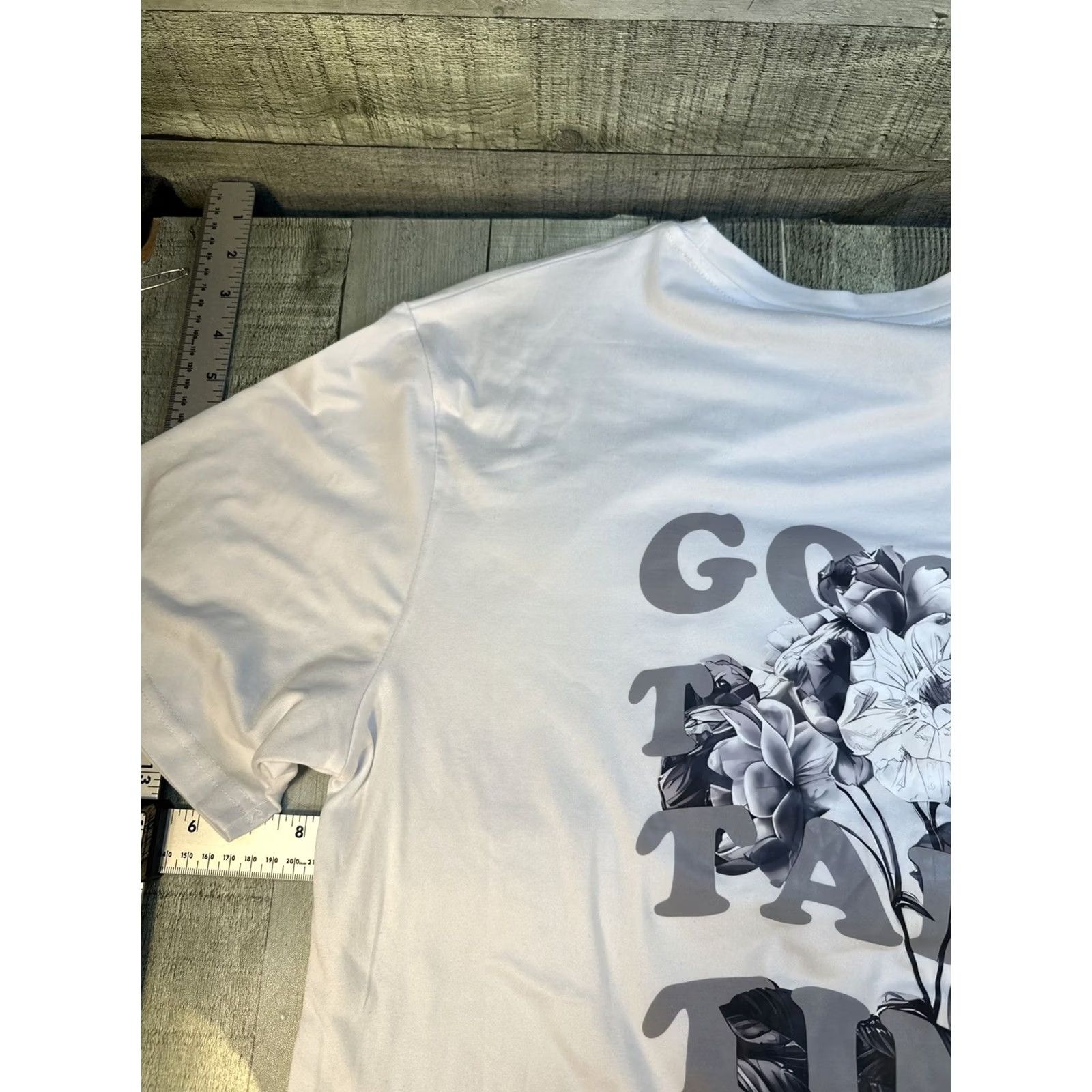 Shein VINTAGE SheIn Sz L Men Graphic Tee shirt Gray & White Size US L / EU 52-54 / 3 - 5 Thumbnail