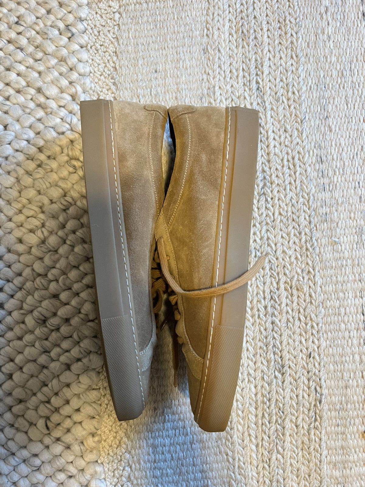 Common Projects Common Projects Achilles Tan Suede Size US 9 / EU 42 - 4 Thumbnail