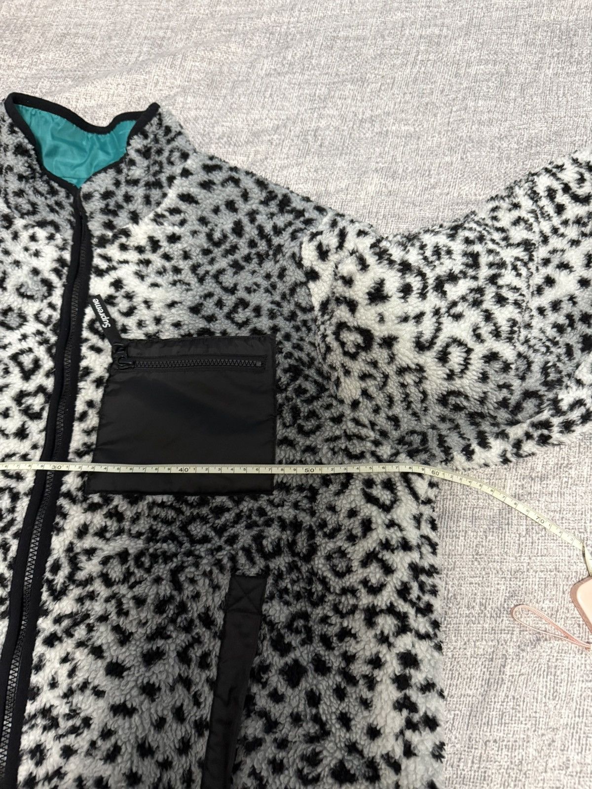 Supreme Supreme White leopard fleece reversible Jacket Size US L / EU 52-54 / 3 - 8 Thumbnail