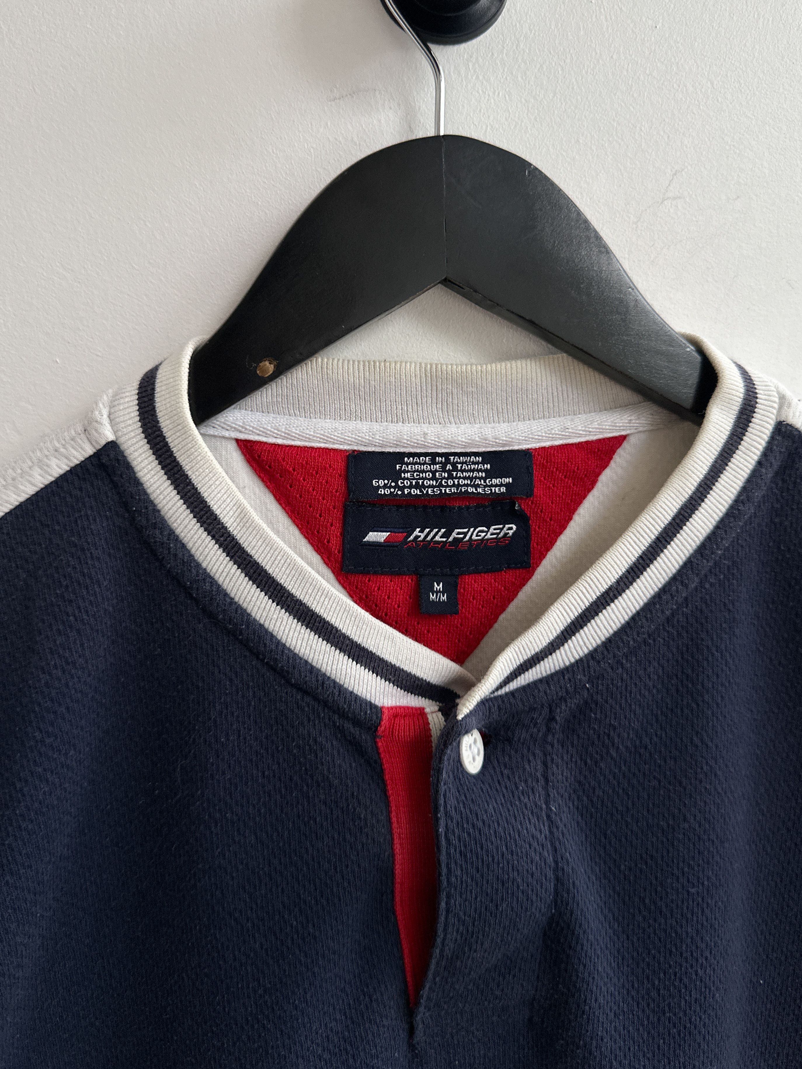 Tommy Hilfiger Vintage Tommy Hilfiger Logo Tee Shirt Size US M / EU 48-50 / 2 - 4 Thumbnail