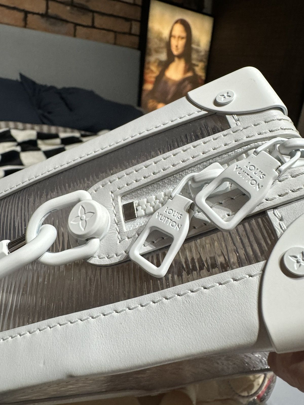 Louis Vuitton SS19 TRANSLUCENT EPI TRUNK BAG MESSENGER CROSSBODY Size ONE SIZE - 7 Thumbnail