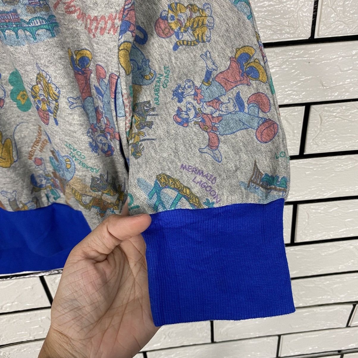 Japanese Brand 📌 Camouflage Hoodie Pull Over Disney Mickey Mouse Size US M / EU 48-50 / 2 - 15 Thumbnail