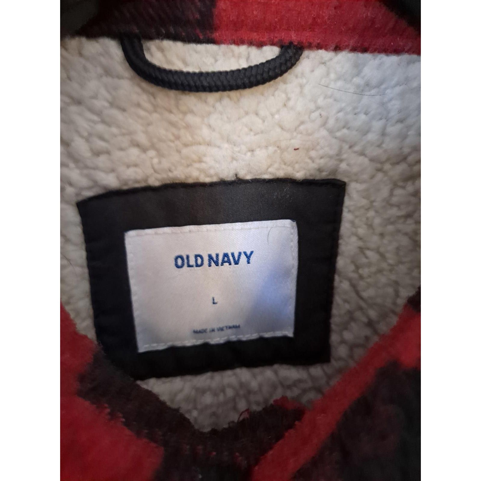 Old Navy Old Navy Black and Red Plaid With Sherpa Lining Size Large Size US L / EU 52-54 / 3 - 4 Thumbnail
