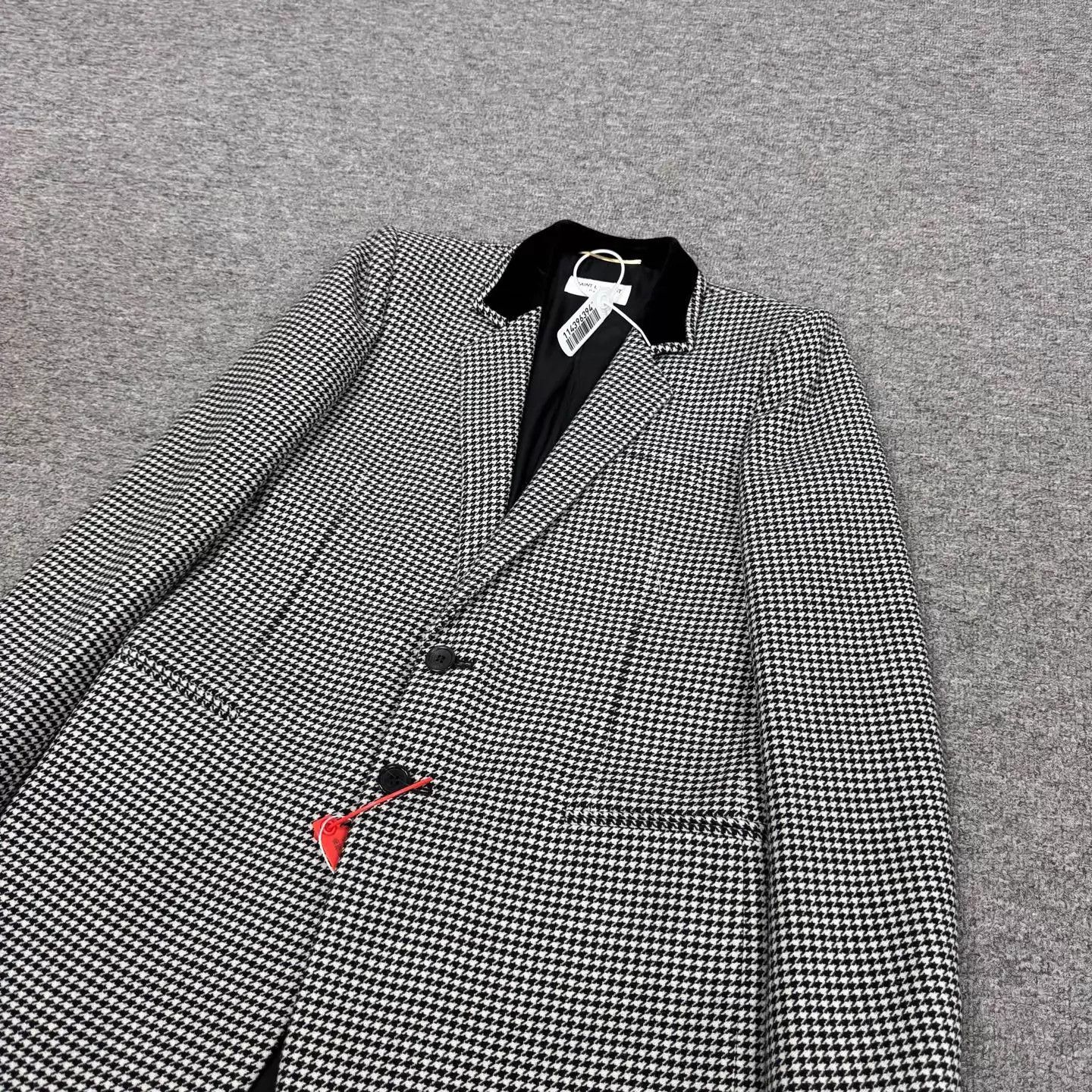 Saint Laurent Paris SLP Houndstooth Velvet-Collar Single-Breasted Blazer 36 Size XS / US 0-2 / IT 36-38 - 3 Thumbnail