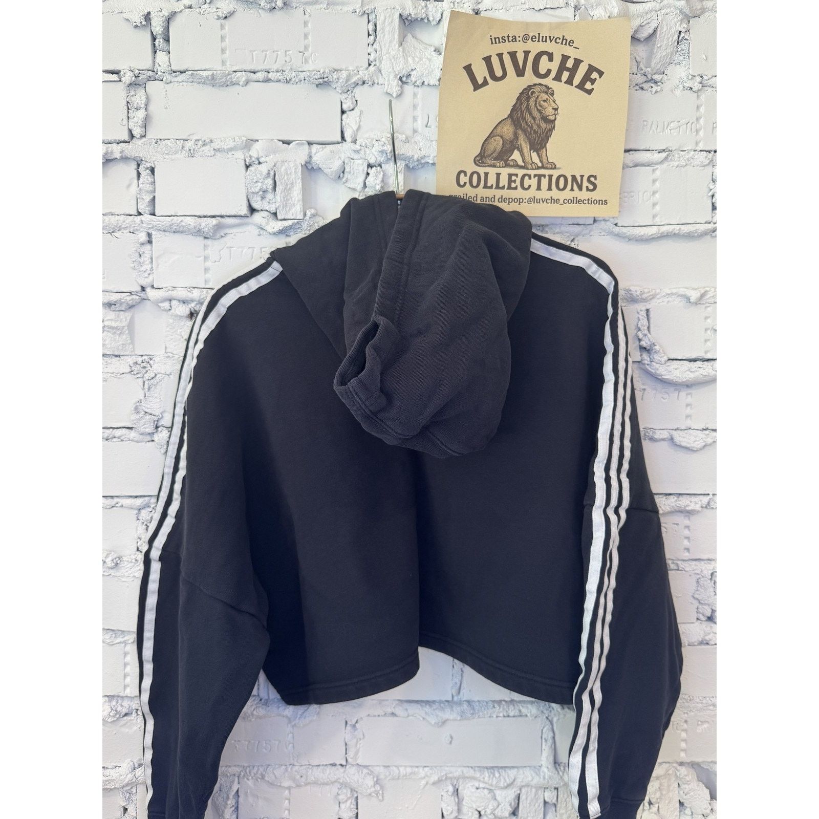 Adidas Adidas Womens Small Cropped Three Stripes Pullover Size XS / US 0-2 / IT 36-38 - 2 Thumbnail