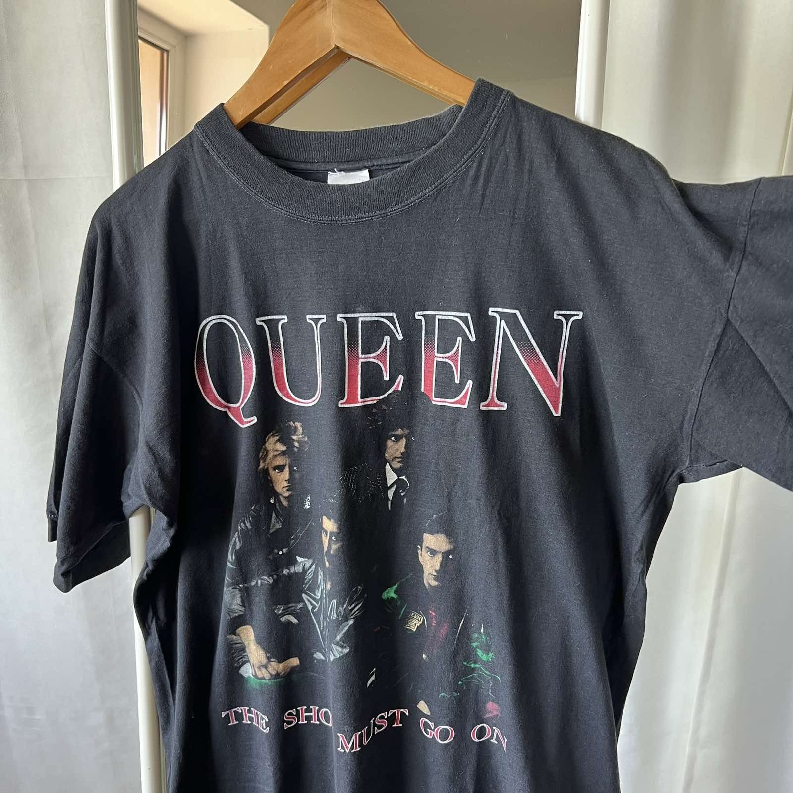 Band Tees Vintage Queen Ultra Rare Rock Band Tee Graphic 90s Size US L / EU 52-54 / 3 - 4 Thumbnail