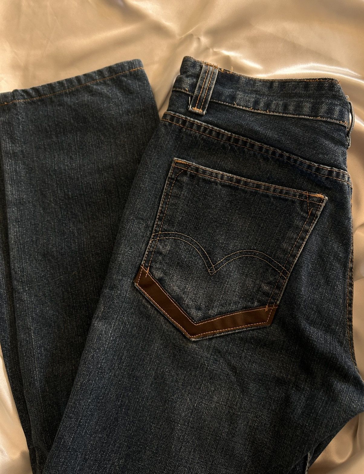 Levi's × Levi's Vintage Clothing Rare Levi’s 501XX Japan Leather V W34 L34 Vintage Denim Size US 34 / EU 50 - 6 Thumbnail