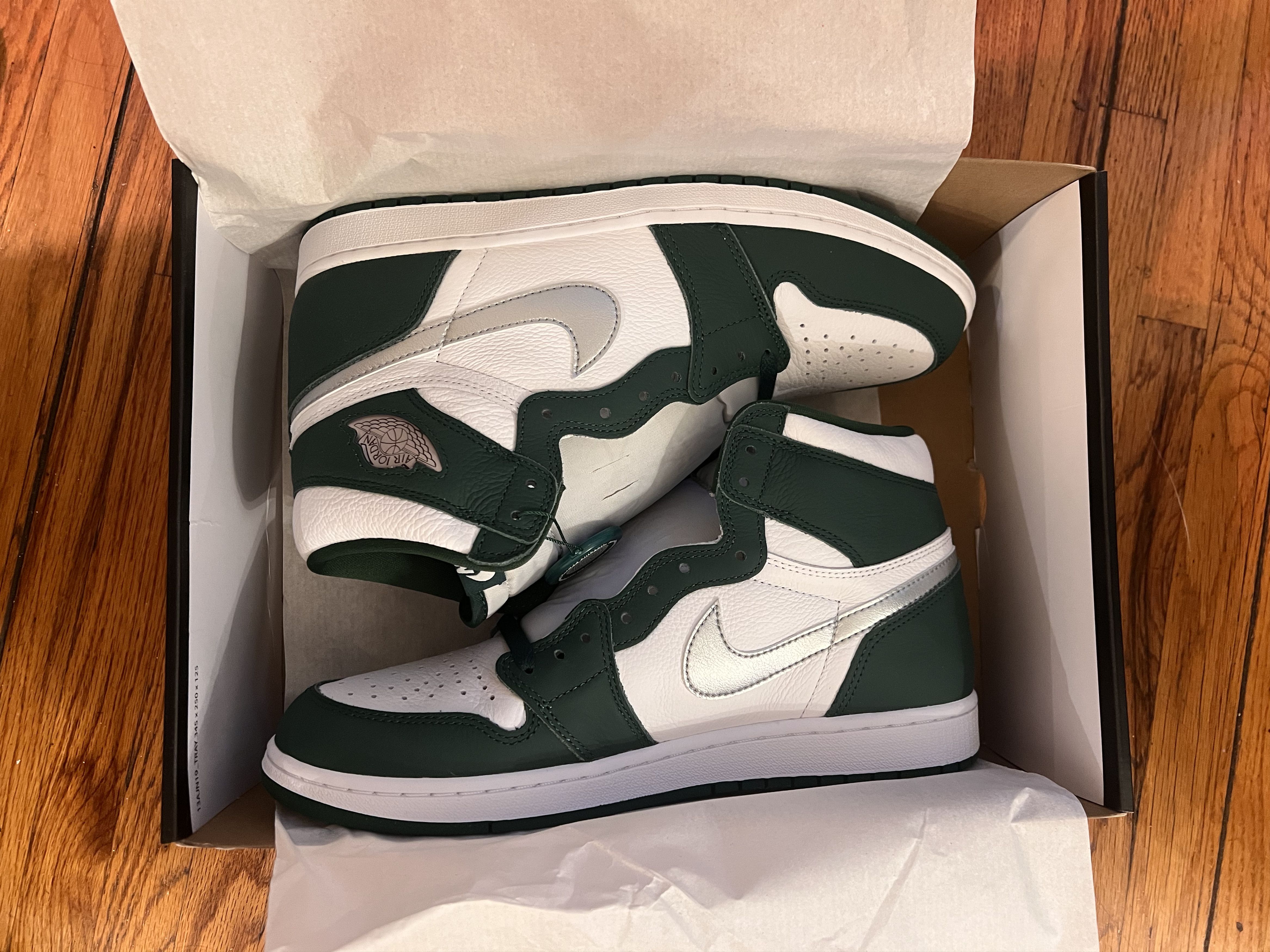 Jordan Brand Jordan 1 Retro High OG Gorge Green Size US 11.5 / EU 44-45 - 5 Thumbnail
