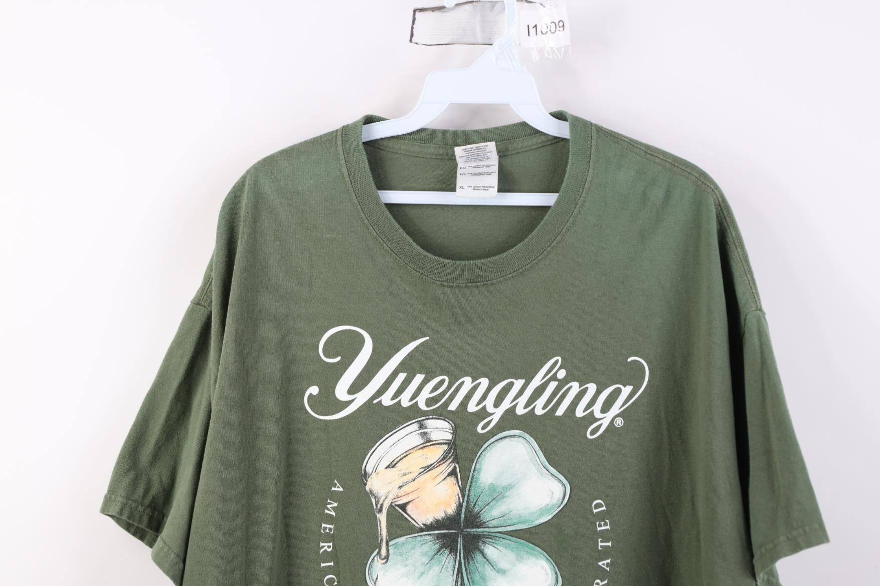 Vintage Vintage Y2K Yuengling Beer St Patricks Short Sleeve T-Shirt Size US XL / EU 56 / 4 - 2 Thumbnail