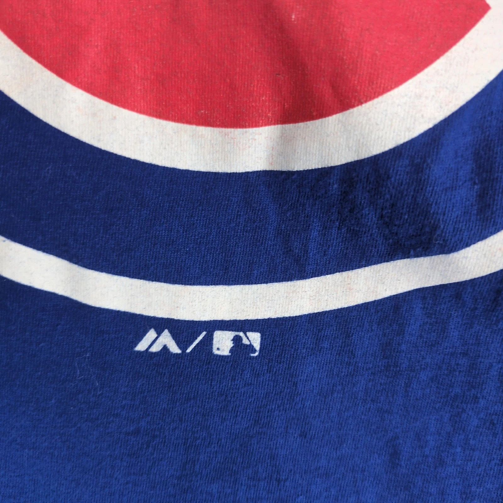 Majestic Chicago Cubs Baseball Logo Men's L Graphic T-Shirt Majestic Size US L / EU 52-54 / 3 - 8 Thumbnail