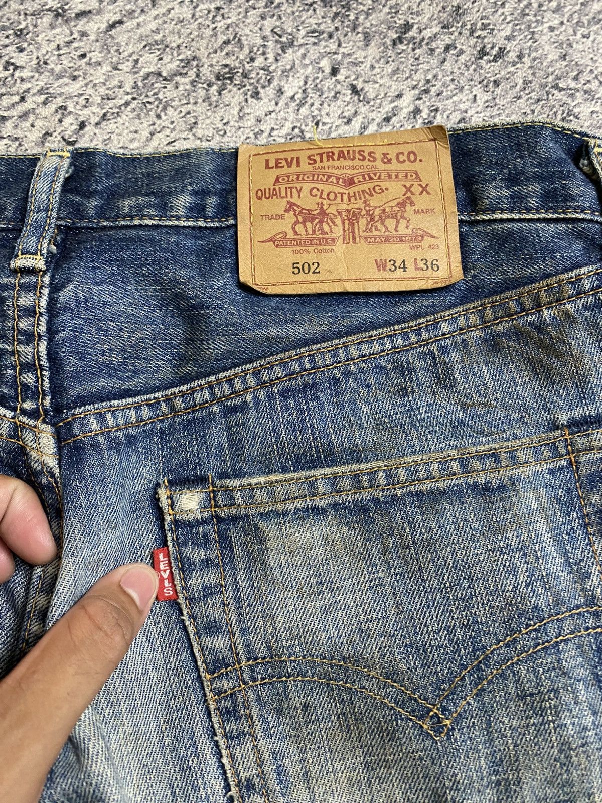 Levi's Vintage Clothing LEVIS 502 BIG E SELVEDGE DENIM Size US 31 - 6 Thumbnail