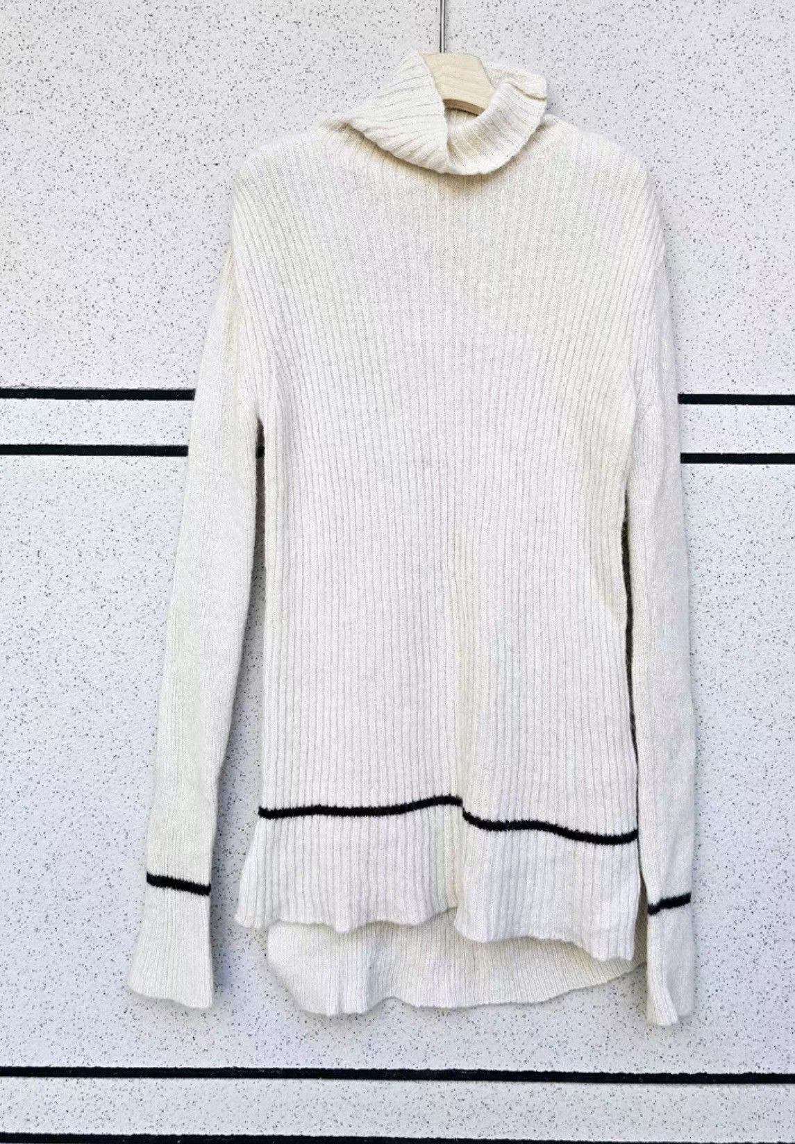 Ann Demeulemeester Ann demeulemeester turtleneck sweater inner Size XS / US 0-2 / IT 36-38 - 1 Thumbnail