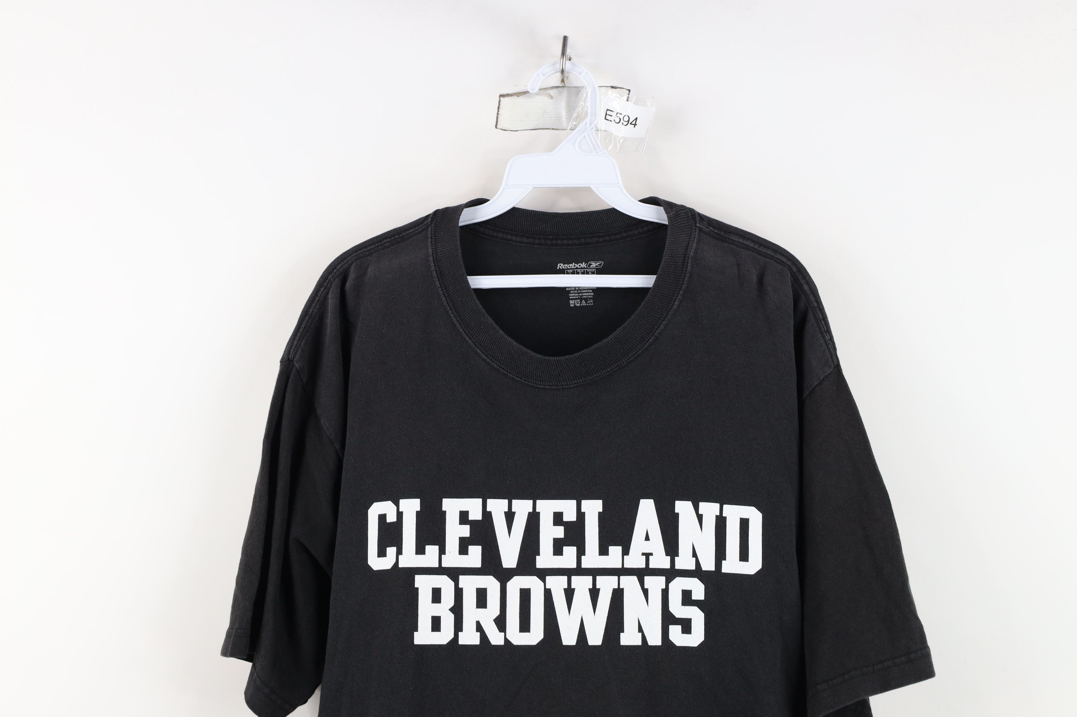 Reebok Vintage Reebok Cleveland Browns Football T-Shirt Black Size US L / EU 52-54 / 3 - 2 Thumbnail