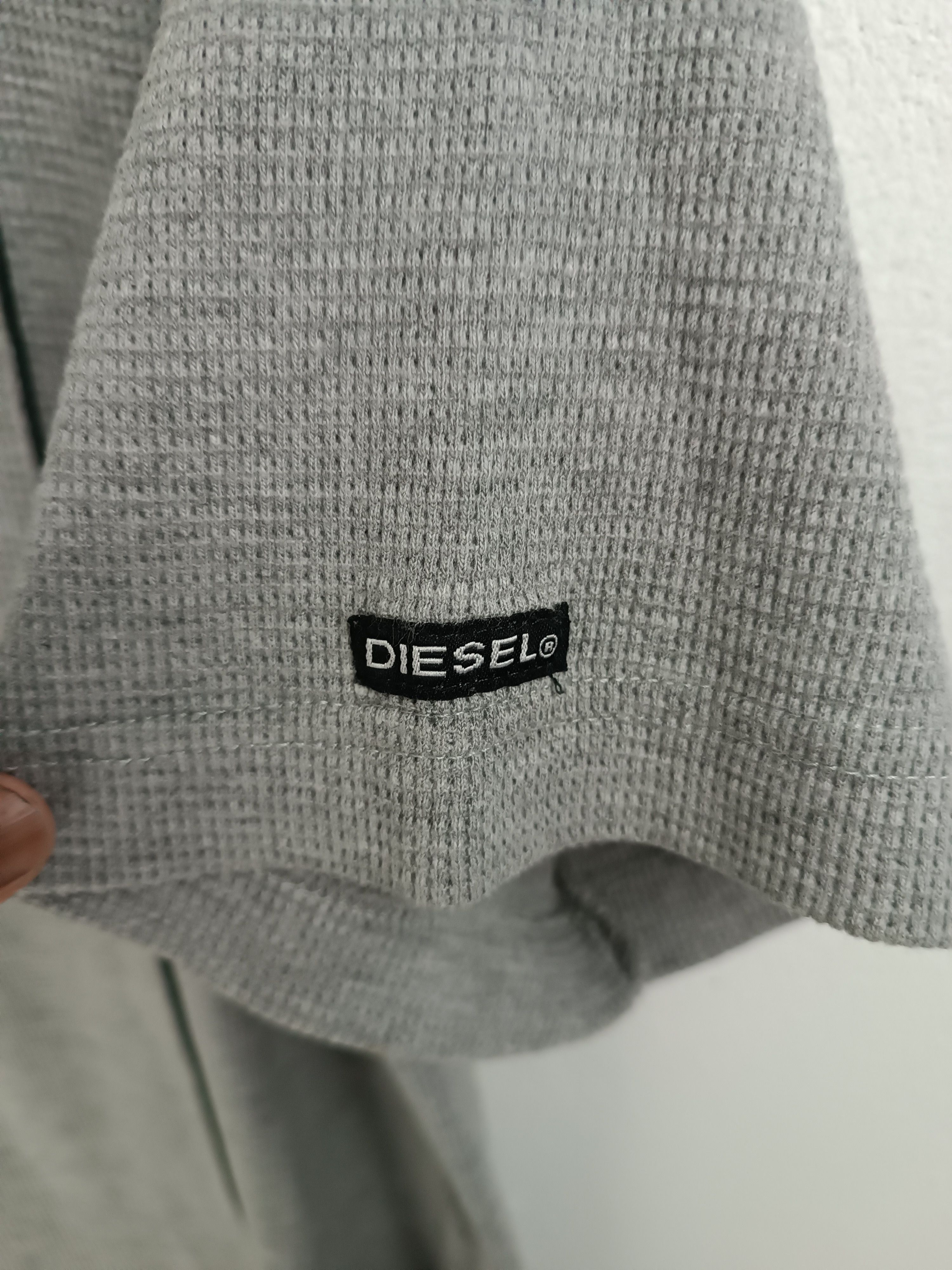 Vintage VINTAGE 2000s DIE-SEL WAFFLE KNIT EMBROID LOGO Y2K VERY RARE Size US L / EU 52-54 / 3 - 11 Thumbnail
