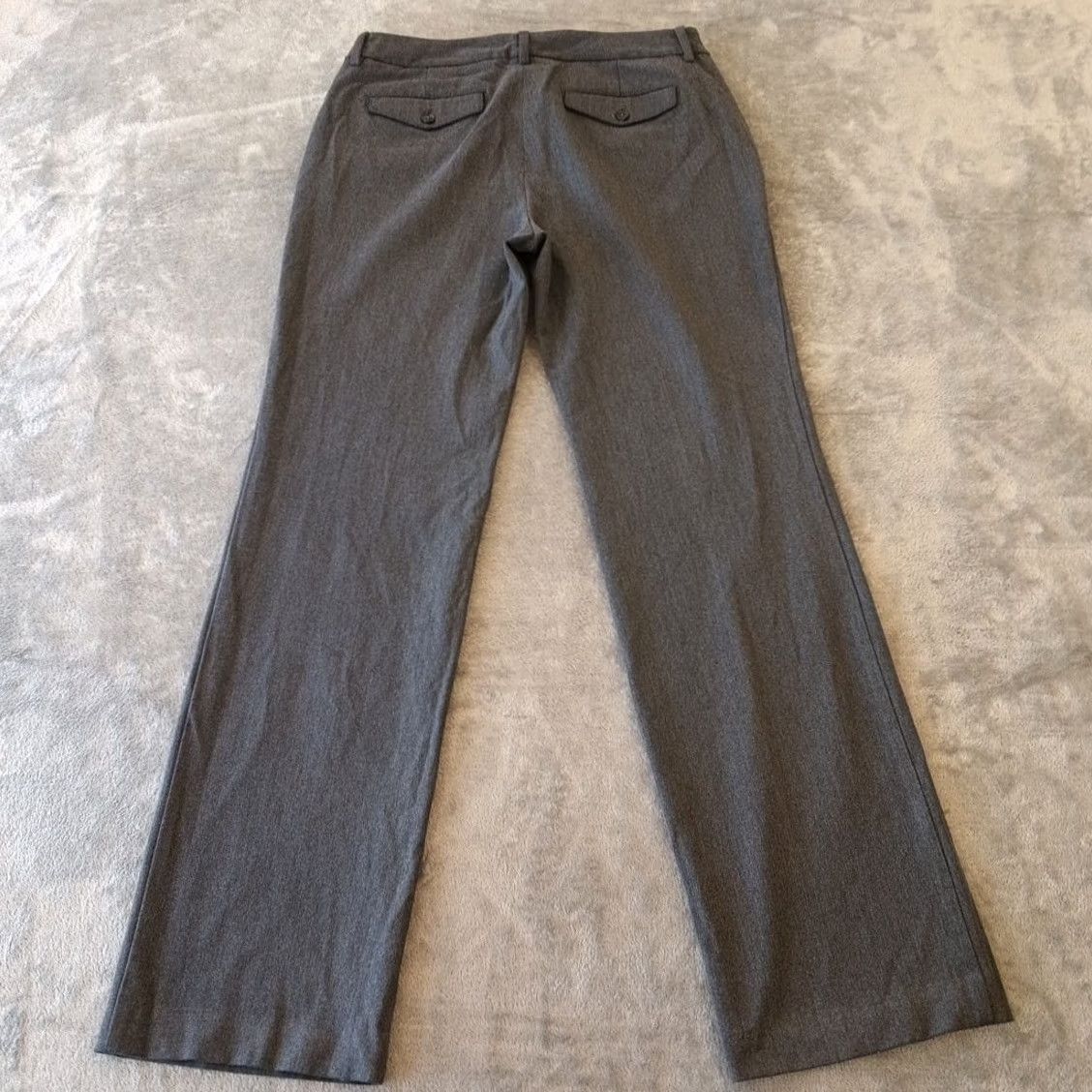 Eddie Bauer Eddie Bauer Dress Pants Womens Size 8 Gray Stretch Pockets Flat Front Straight Inseam 32 Regular Rise Mid Size 30" / US 8 / IT 44 - 2 Thumbnail