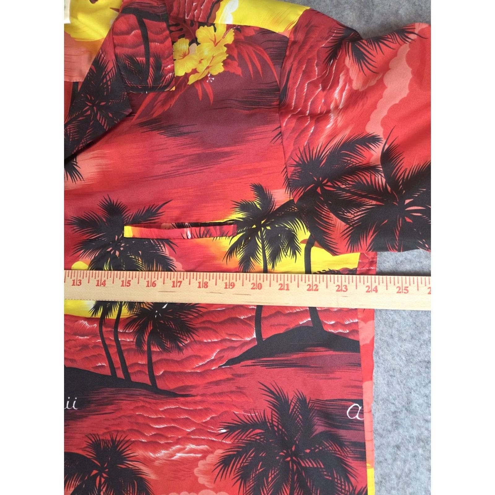 Vintage VINTAGE Royal Creations Hawaiian Shirt Red Yellow Palm Trees Large L Men Short Sleeve Button-Up Collared Made In Hawaii Size US L / EU 52-54 / 3 - 5 Thumbnail