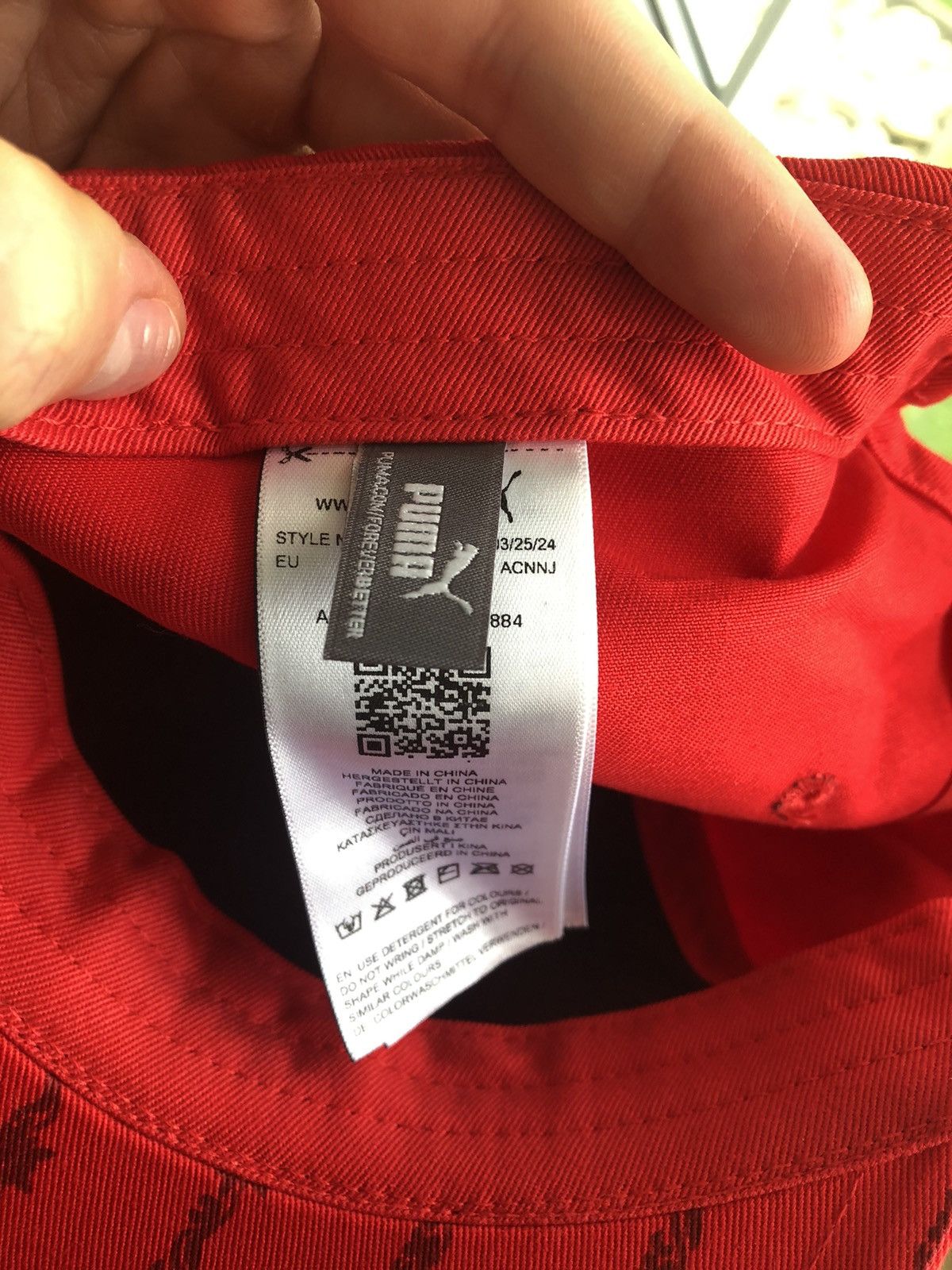 Puma RARE PUMA X UBS BANK SWISS FOOTBALL HAT CAP Size ONE SIZE - 5 Thumbnail