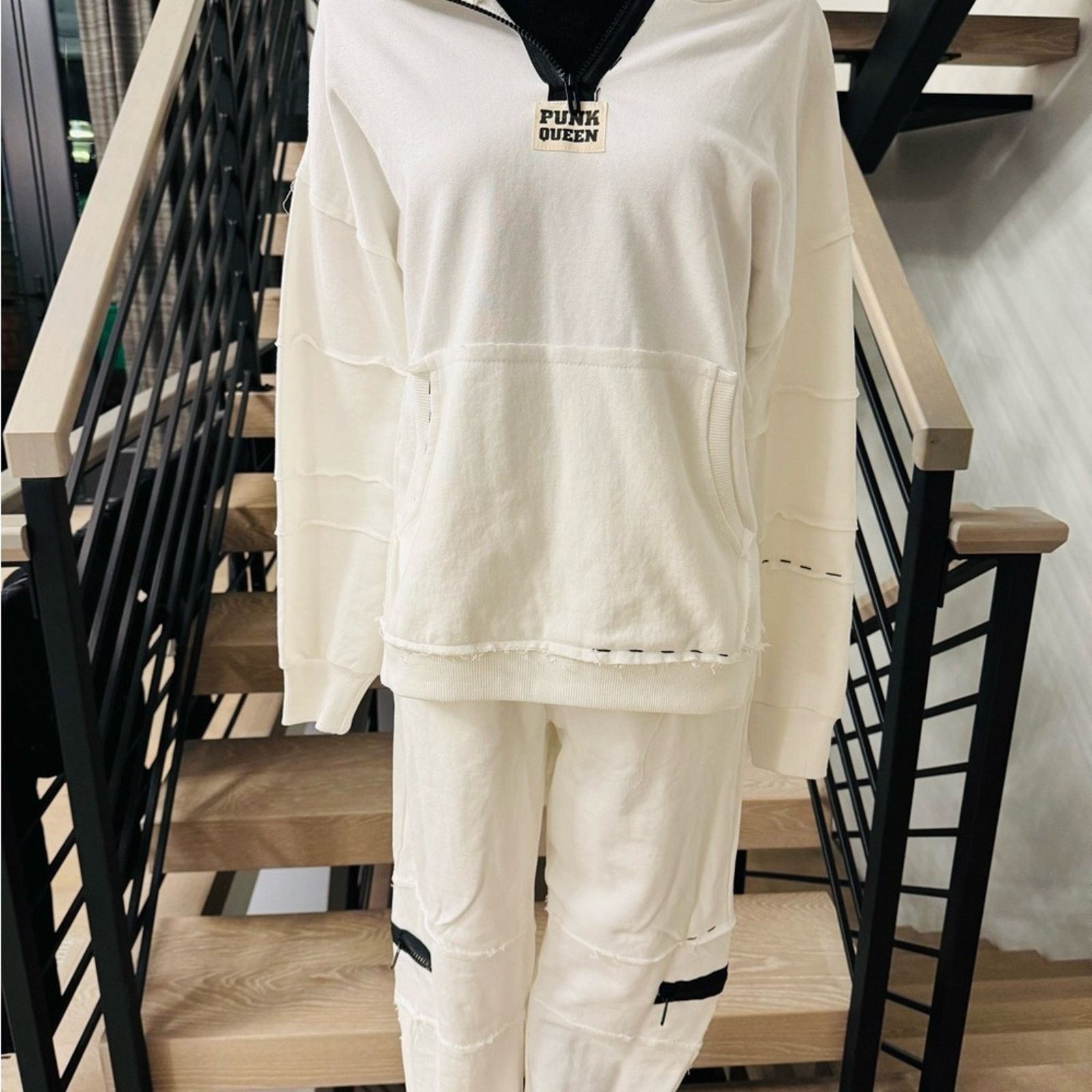 Other New Y2K Punk Queen women's White Tracksuit size S Size 26" / US 2 / IT 38 - 1 Thumbnail
