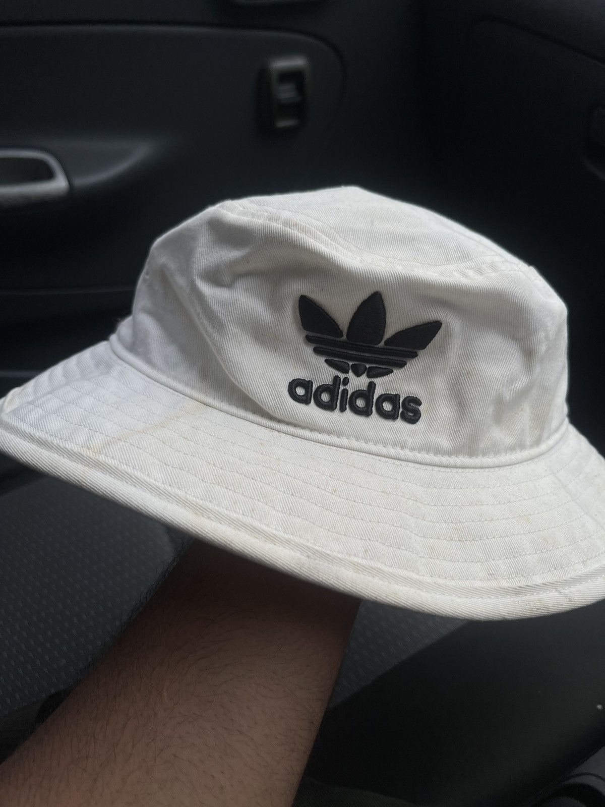 Vintage Hat Bucket Adidas Size 32 - 1 Thumbnail