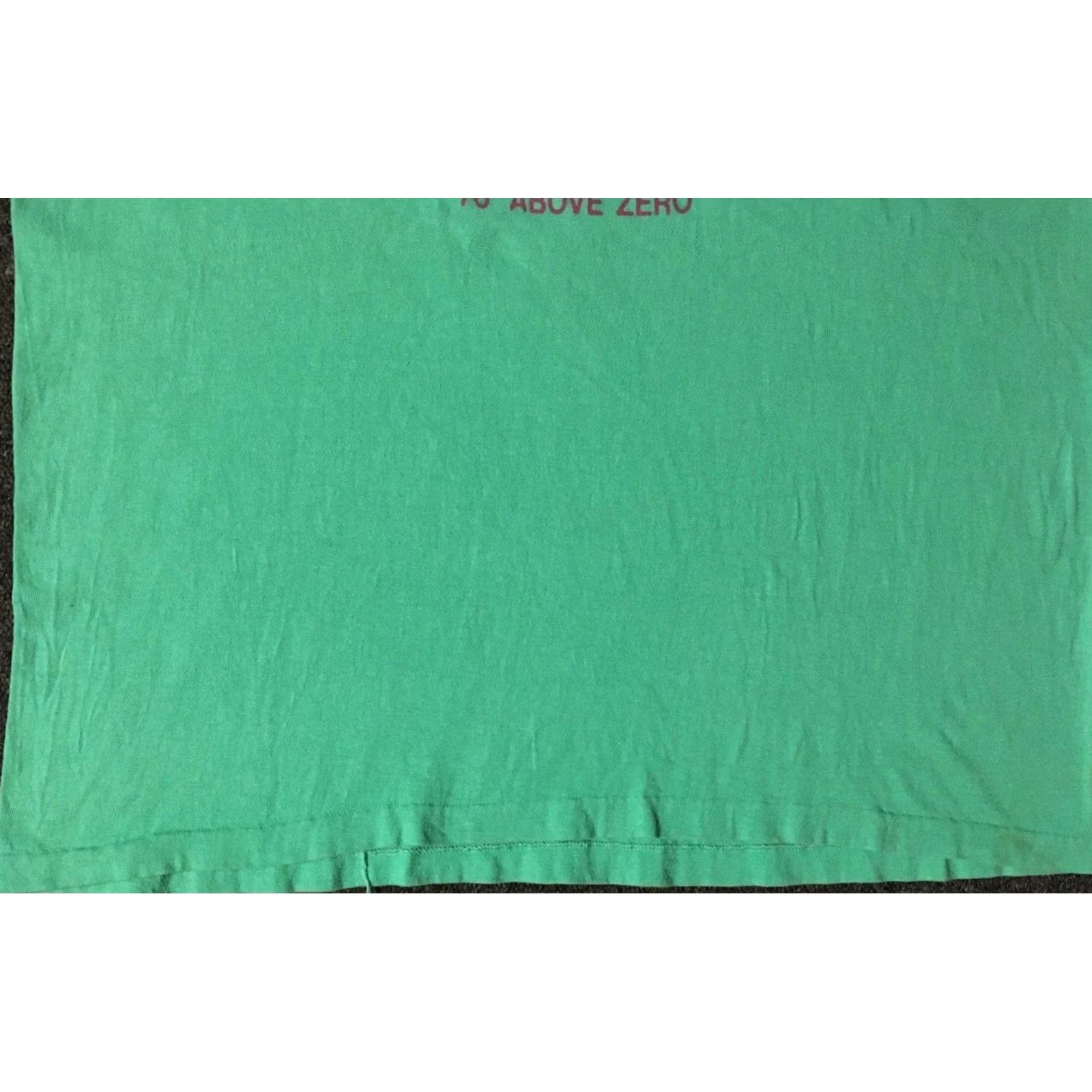 Vintage VINTAGE Arizona Winter Survivor Faded T-Shirt XL Green Funny Animal Duck Grunge Joke 80s 90s Mens XL USA United States Single Stitch Size XL Size US XL / EU 56 / 4 - 4 Thumbnail