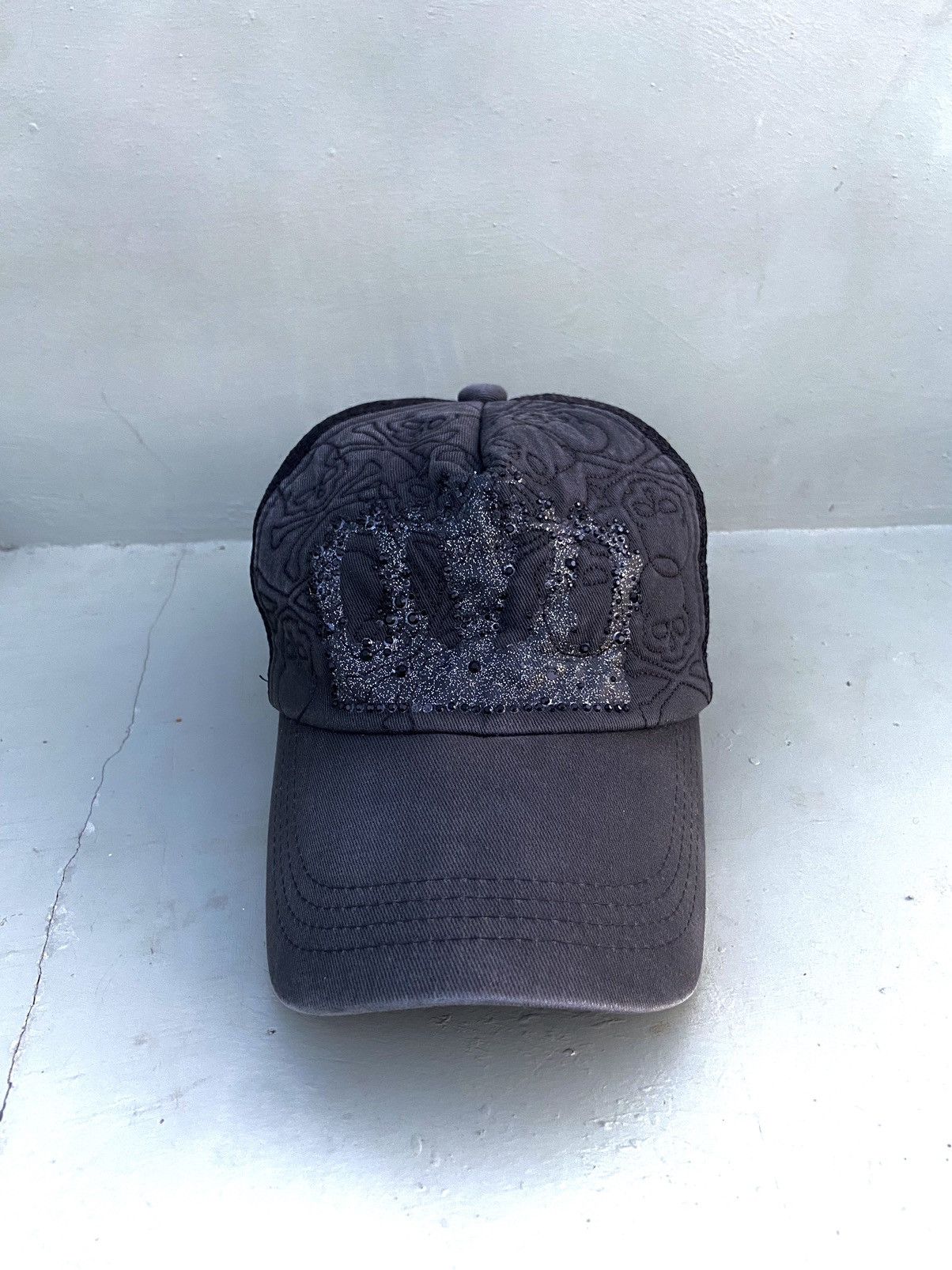 If Six Was Nine 2000s Diablo zircon studded crown trucker hat Size ONE SIZE - 1 Thumbnail