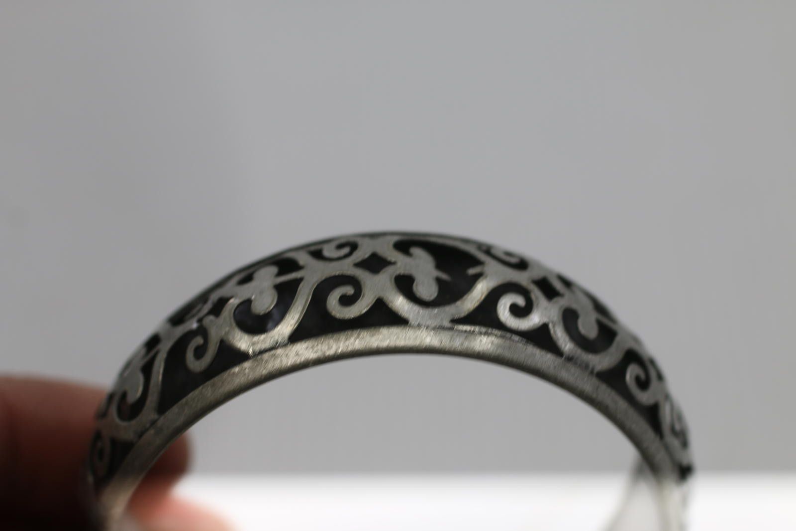 Unknown London Vintage Silver Tone Filigree Cuff Bracelet & Dangle Earrings Size ONE SIZE - 12 Thumbnail
