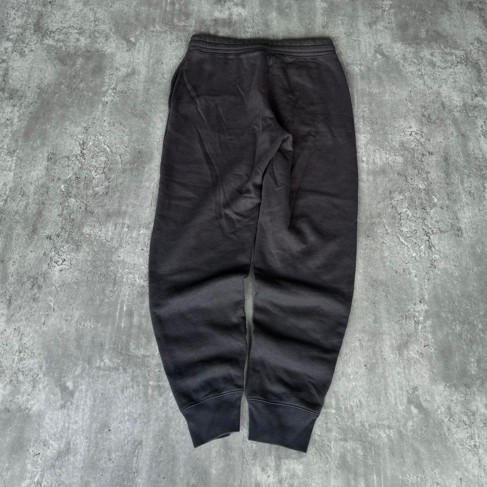 Gap × Japanese Brand Vintage Y2K GAP Faded Black Embroidered Sweatpants Size US 30 / EU 46 - 2 Thumbnail