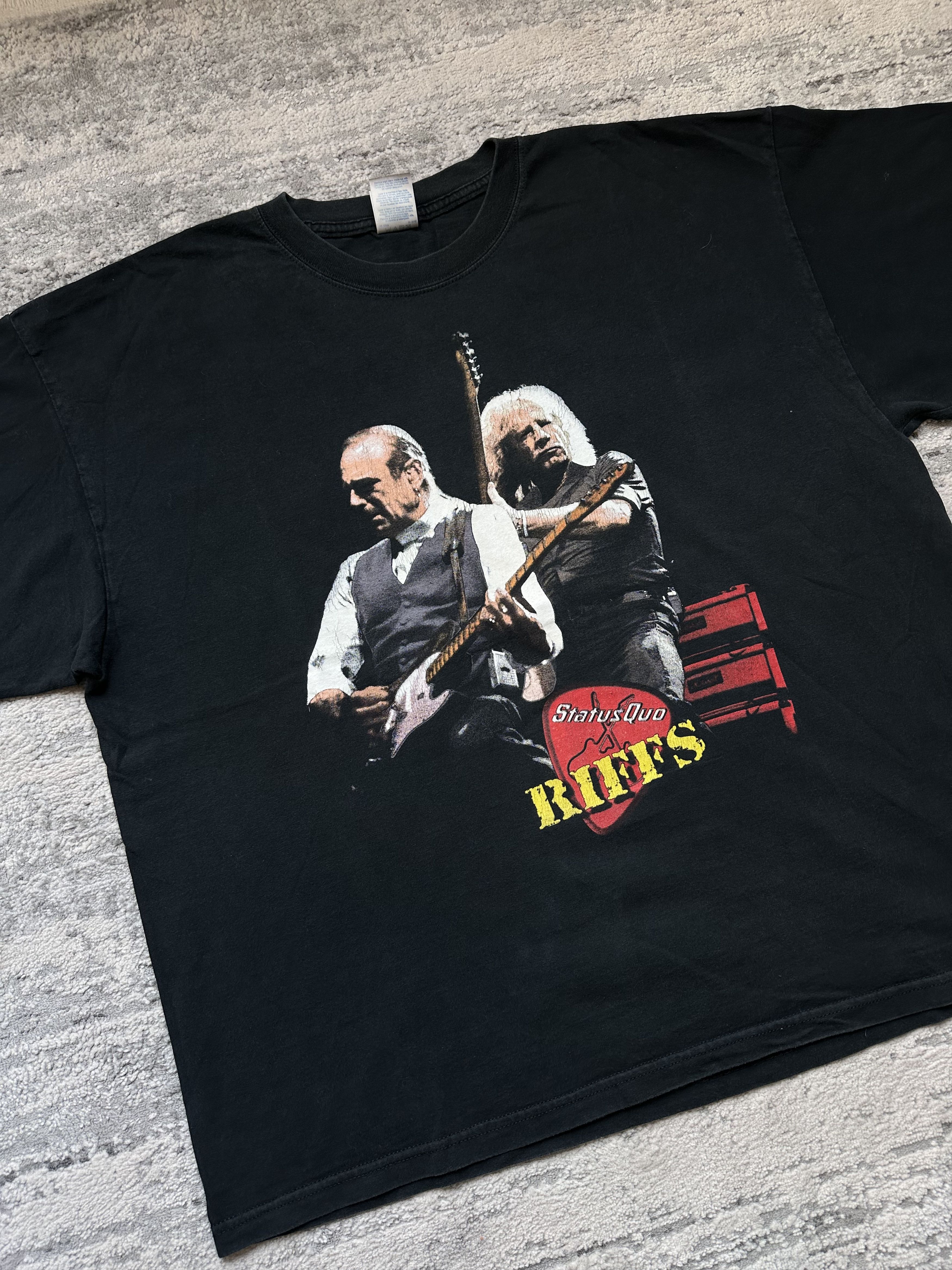 Band Tees Status Quo vintage t shirt Size US XXL / EU 58 / 5 - 2 Thumbnail