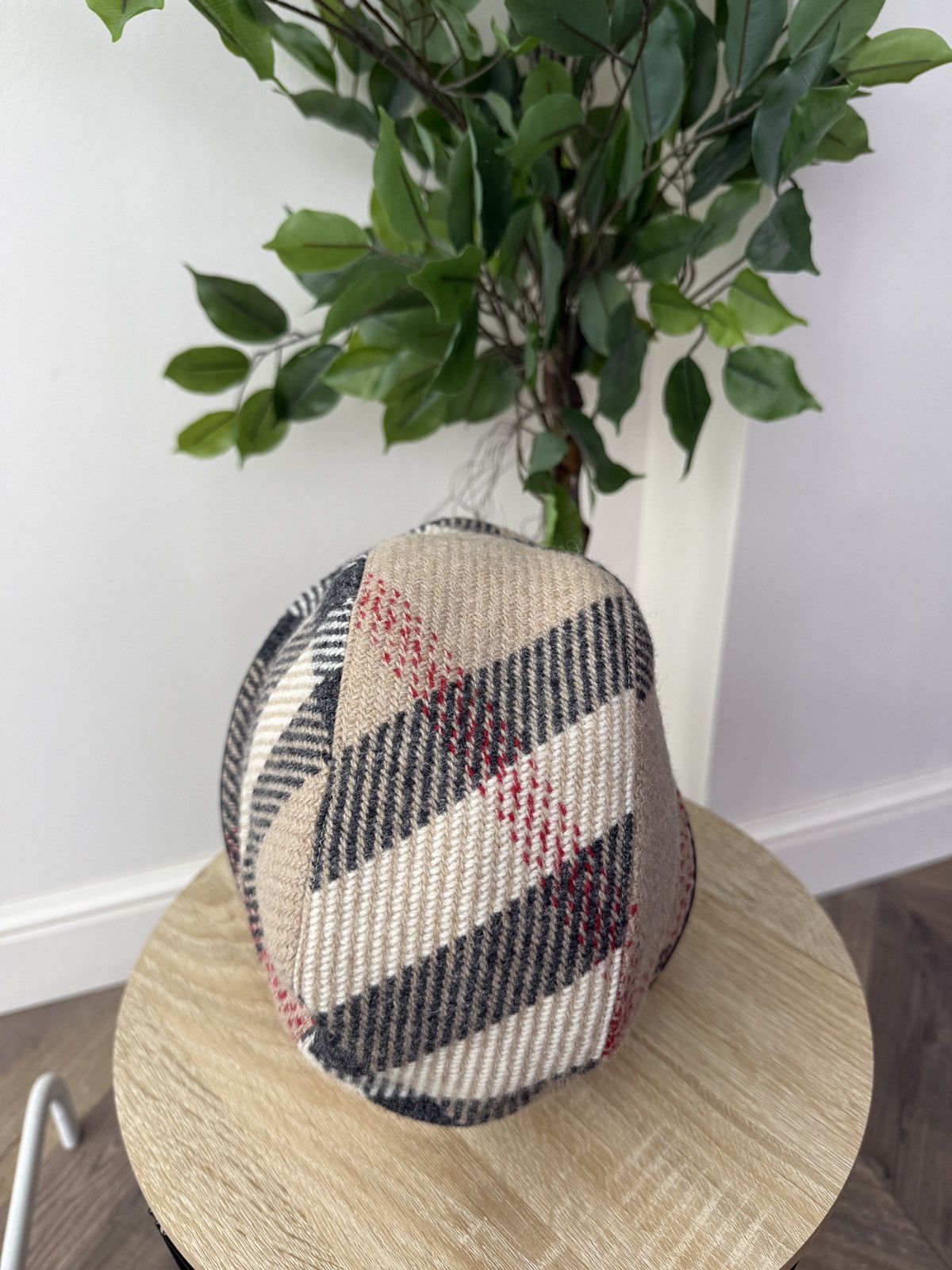 Burberry Vintage Burberry Bucket Hat Wool Leather Trim Nova Check Size ONE SIZE - 6 Thumbnail