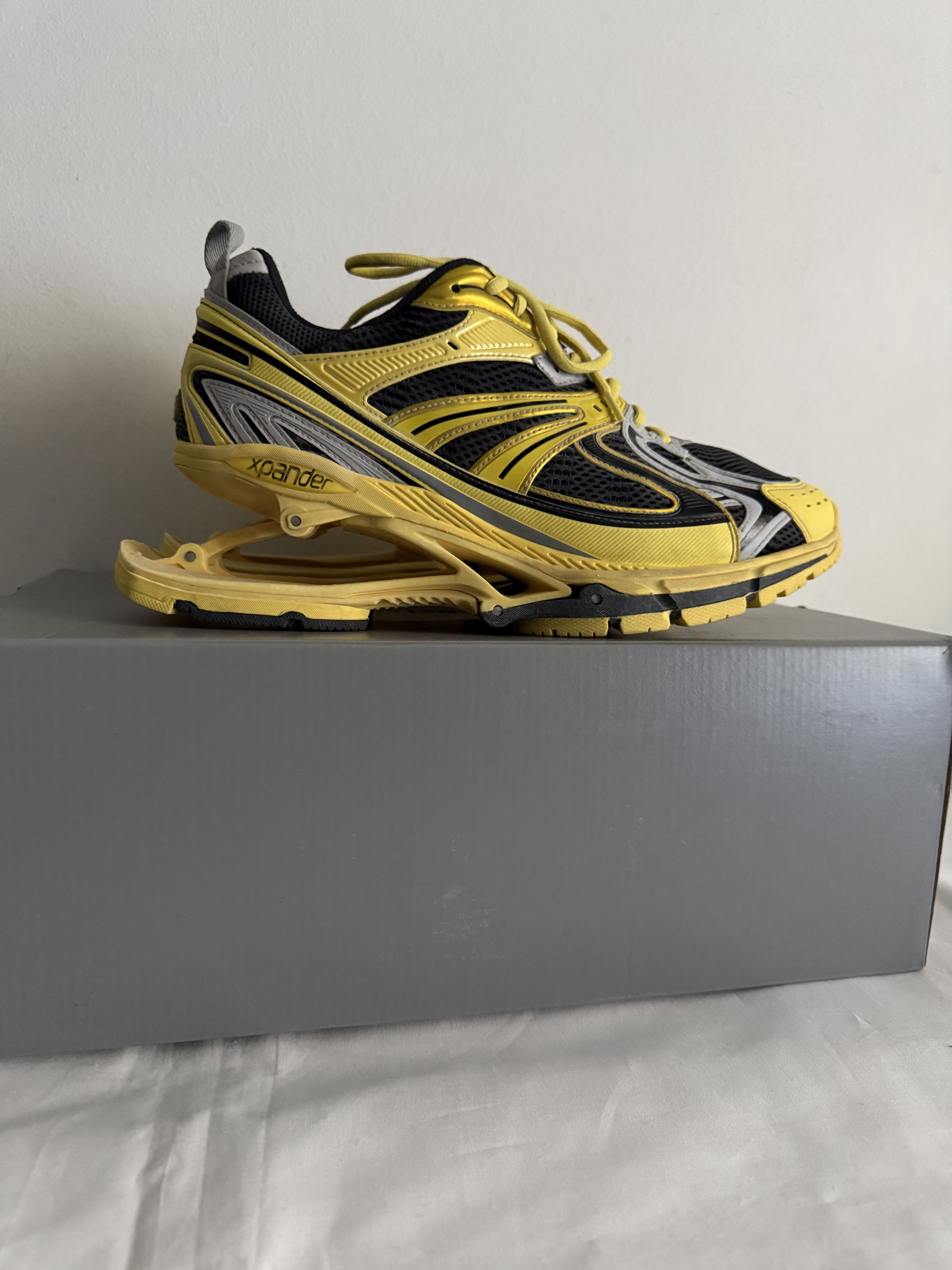 Balenciaga Balenciaga X-Pander Yellow/Gray Size US 11 / EU 44 - 7 Thumbnail