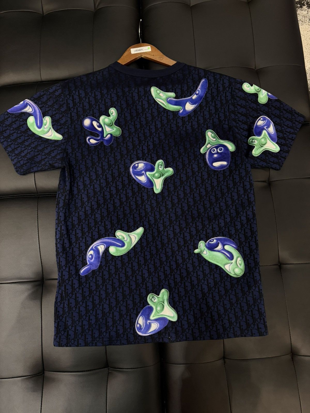 Dior Size M - Dior x Kenny Scharf Oblique T-Shirt Monogram Size US M / EU 48-50 / 2 - 5 Thumbnail