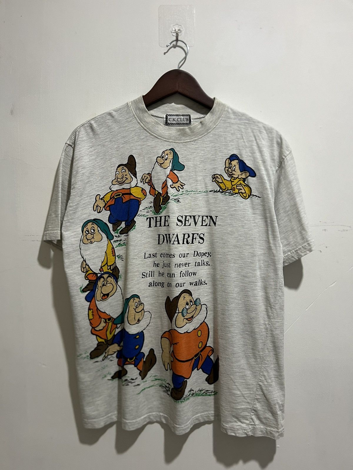 Vintage Vintage The Seven Dwarfs Disney 90s Tee Size US L / EU 52-54 / 3 - 1 Thumbnail