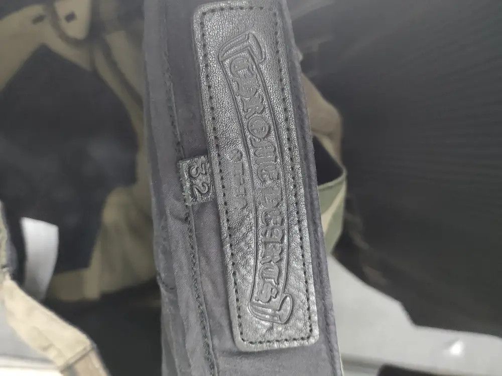 Chrome Hearts Chrome Hearts Camouflage Silver Button Cargo Pants Size US 32 / EU 48 - 10 Thumbnail
