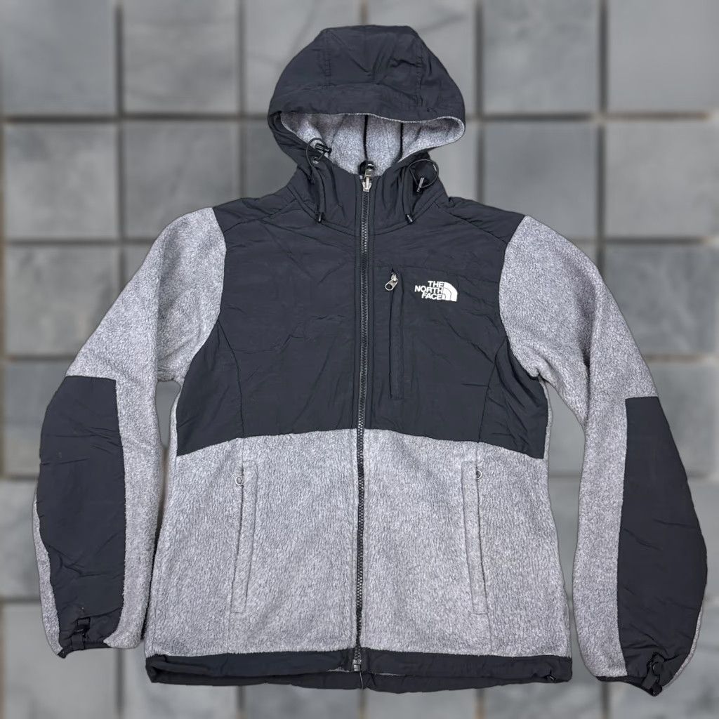 The North Face The North Face Denali Jacket Womens Small Gray Black Hooded Fleece All Seasons Thermal Full Zip Size S / US 4 / IT 40 - 1 Thumbnail
