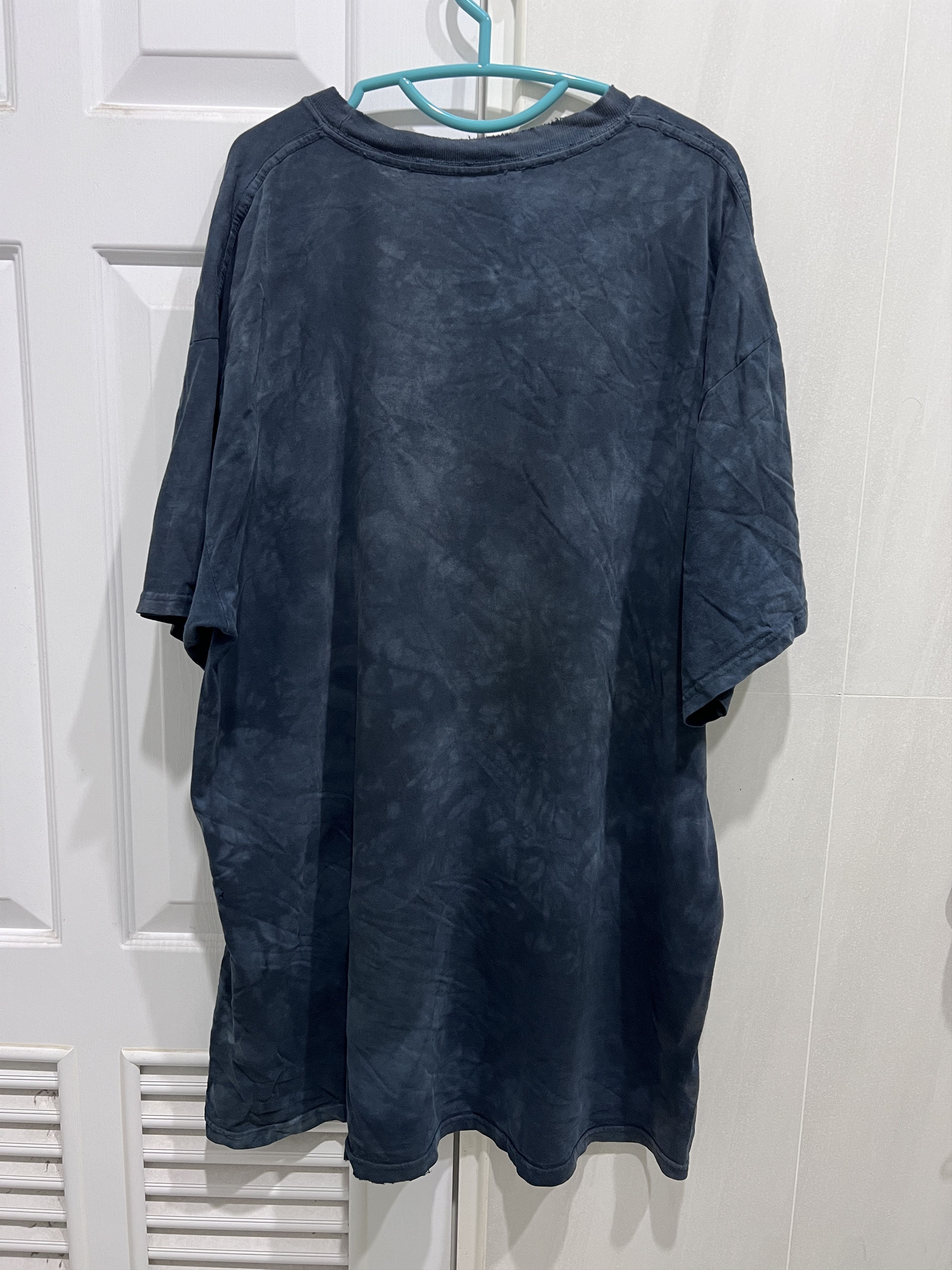 Vintage Vintage Y2K Skullbone Bat Tee Distressed Faded Thrashed 2XL Size US XXL / EU 58 / 5 - 3 Thumbnail