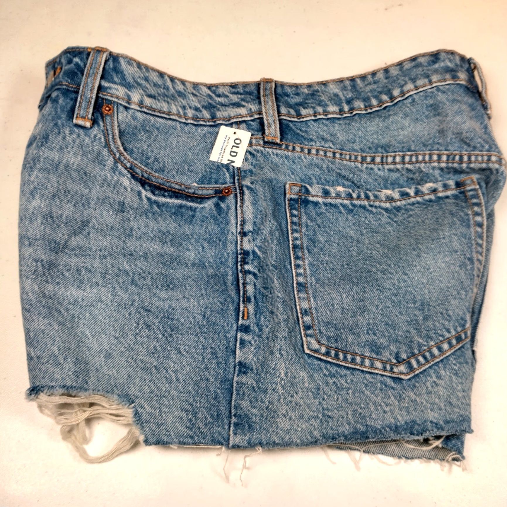 Old Navy VINTAGE Old Navy Jean Shorts Women 10 Distressed Cut-Off Light Wash Denim Blue Size 32" / US 10 / IT 46 - 7 Thumbnail