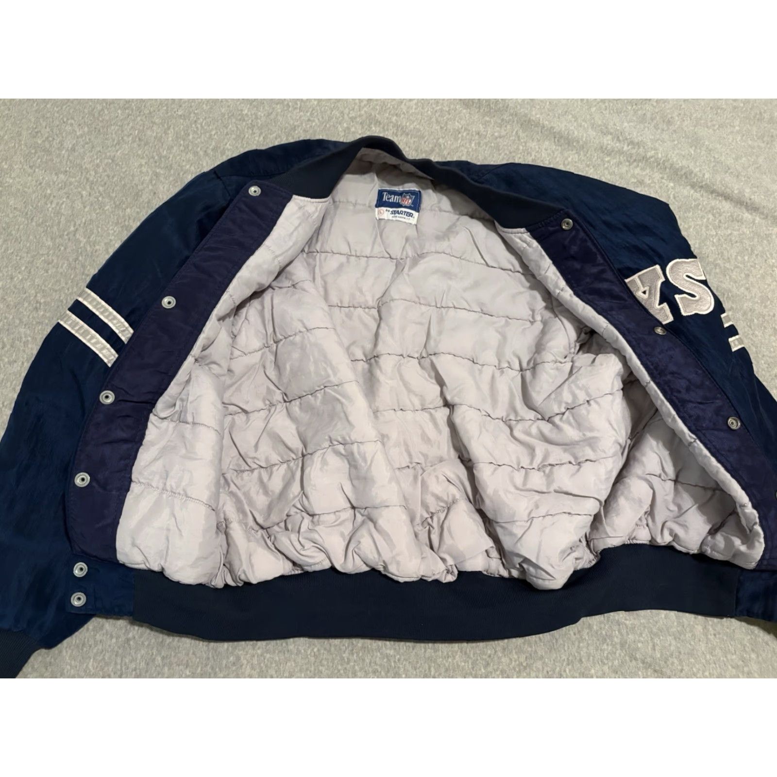 Starter VINTAGE Starter Dallas Cowboys NFL Jacket Large L Regular Men Jacket Blue 90s United States/Nylon Shirt? Size US L / EU 52-54 / 3 - 2 Thumbnail