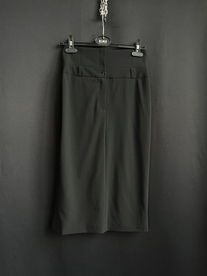 Wolford Wolford Skirt Black Wool Blend Size 34 Size 27" / US 4 / IT 40 - 4 Thumbnail