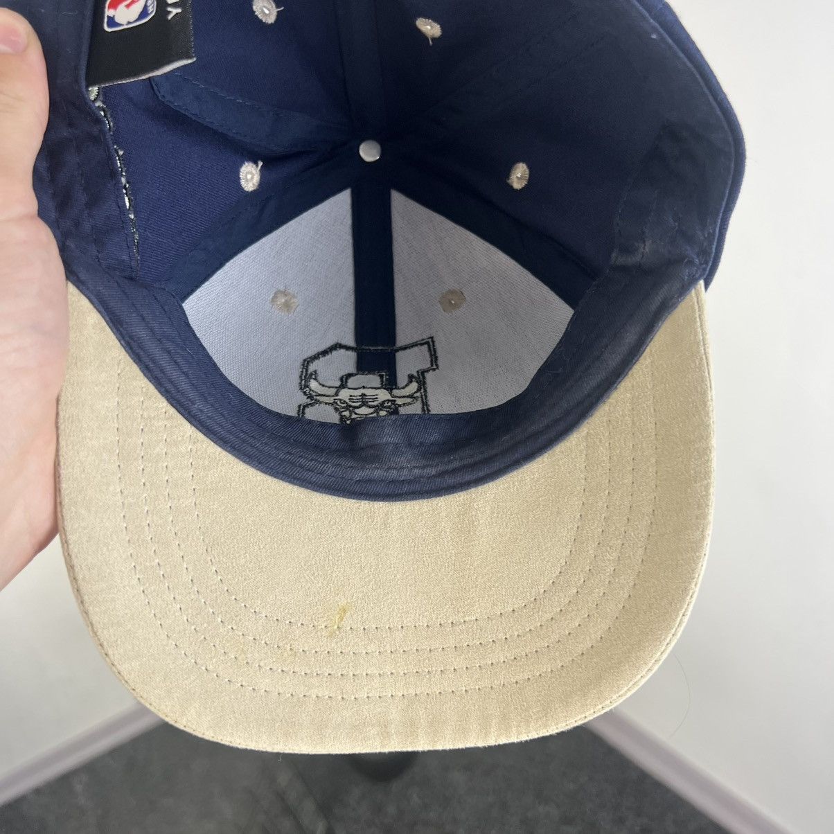 NBA Vintage Y2K Chicago Bulls NBA Baseball Cap Size ONE SIZE - 6 Thumbnail