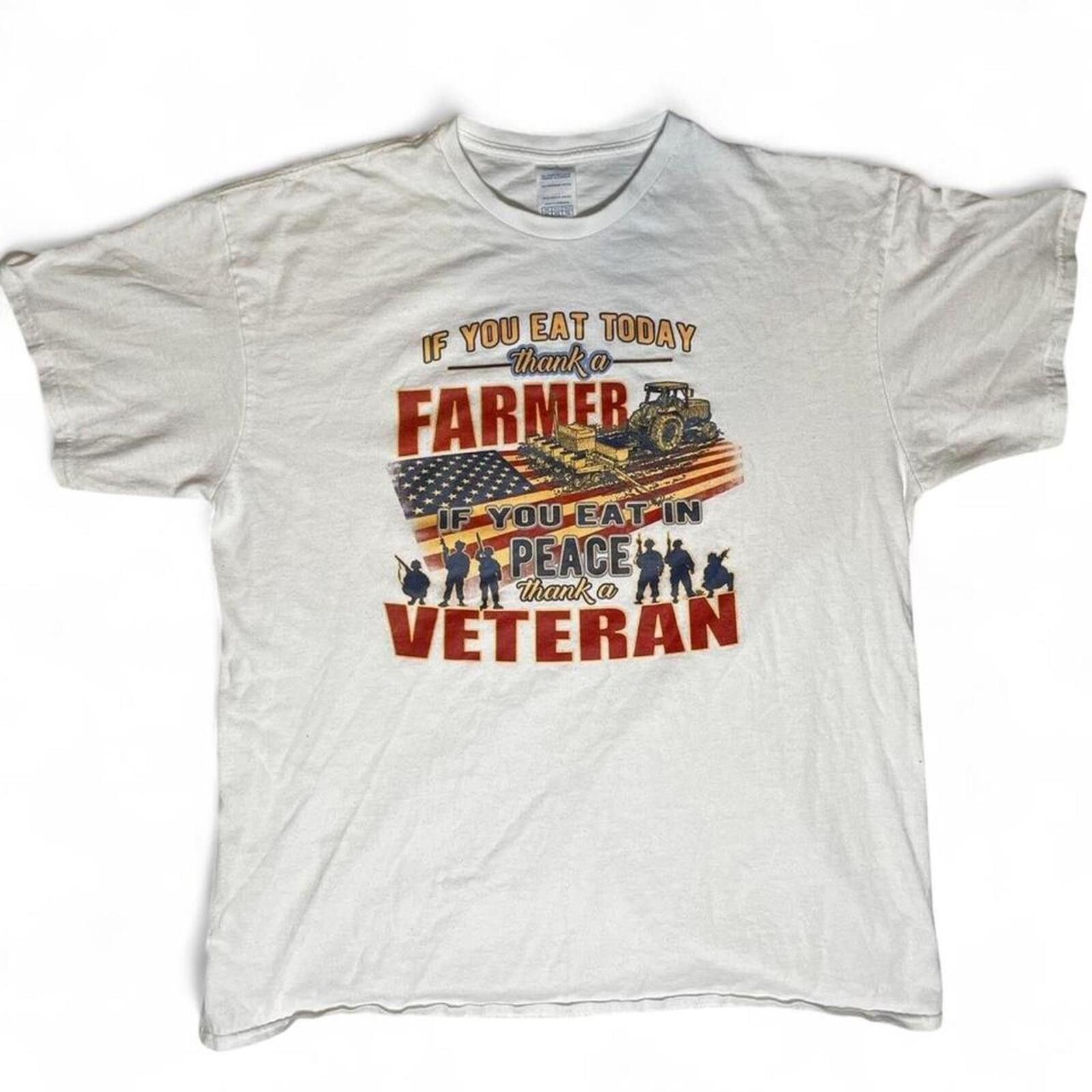 Gildan Vintage Patriotic Farmer and Veteran Graphic T-Shirt White Size US XL / EU 56 / 4 - 1 Thumbnail