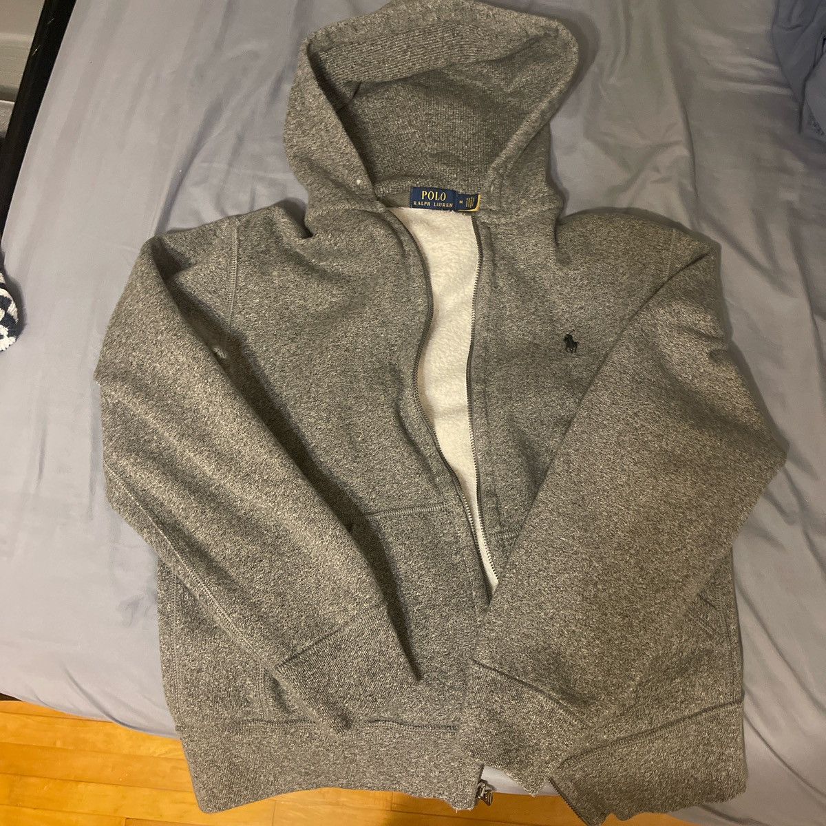 Polo Ralph Lauren Medium sized grey polo hoodie Size US M / EU 48-50 / 2 - 1 Thumbnail