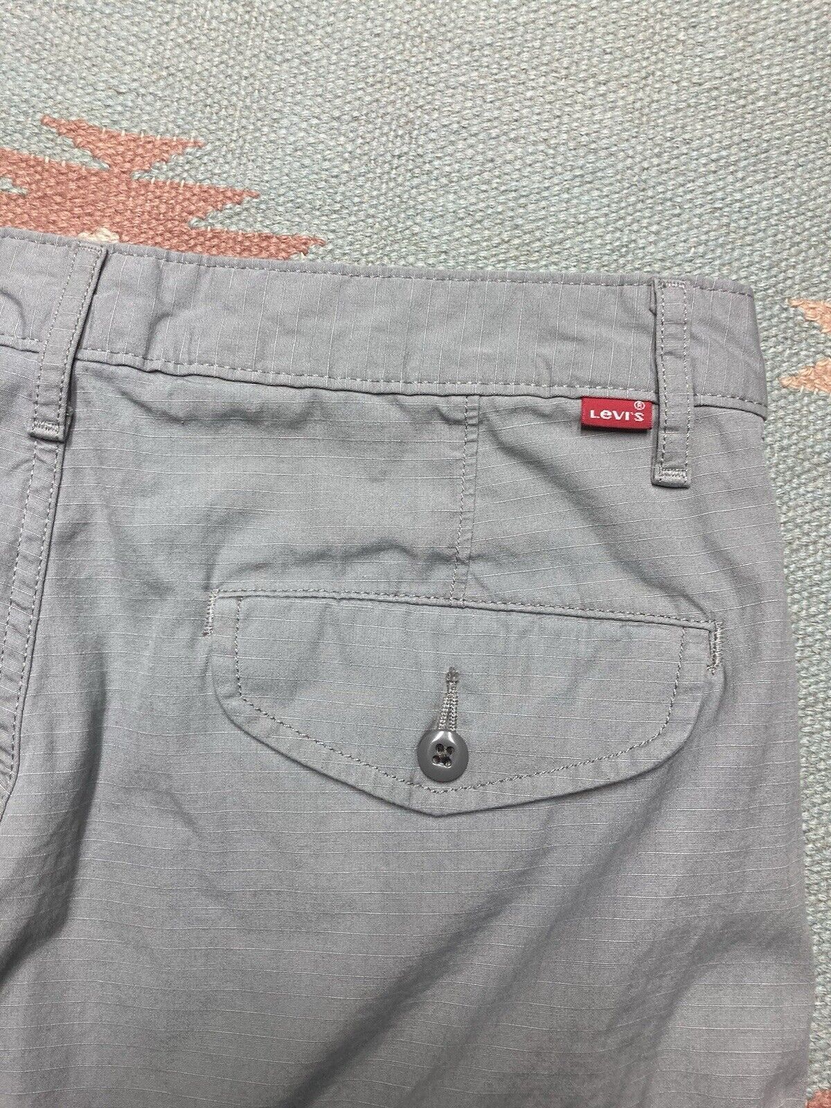 Levi's × Vintage Levi’s cargo shorts hiking outdoor casual utility skater 33 Size US 33 - 7 Thumbnail
