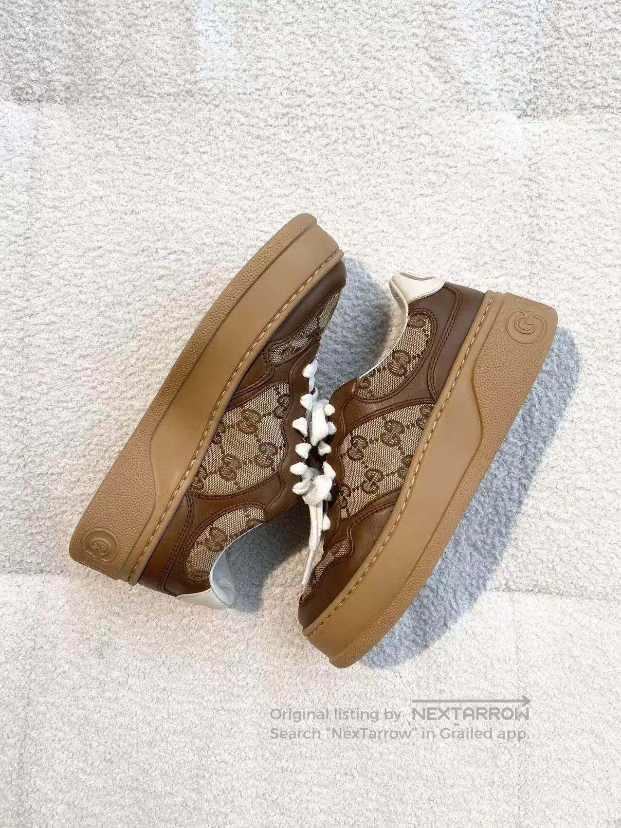 Gucci Guicci Old flower biscuit shoes| Size US 5 / IT 35 - 4 Thumbnail