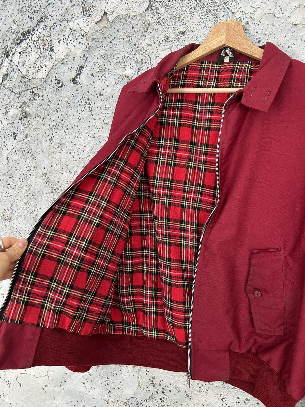 Vintage Vintage Red Bomber Jacket Checkered Avant Garde Boxy Baggy Size US M / EU 48-50 / 2 - 4 Thumbnail