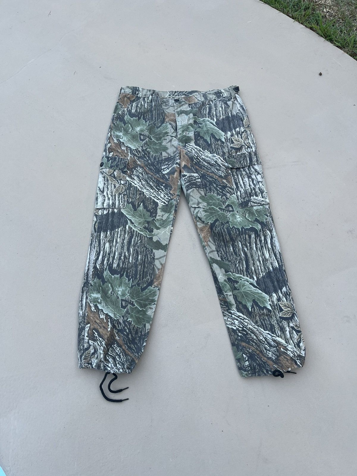 Realtree × Vintage Vintage Realtree Camo Pants L Cargo Made in USA Size US 36 / EU 52 - 1 Thumbnail