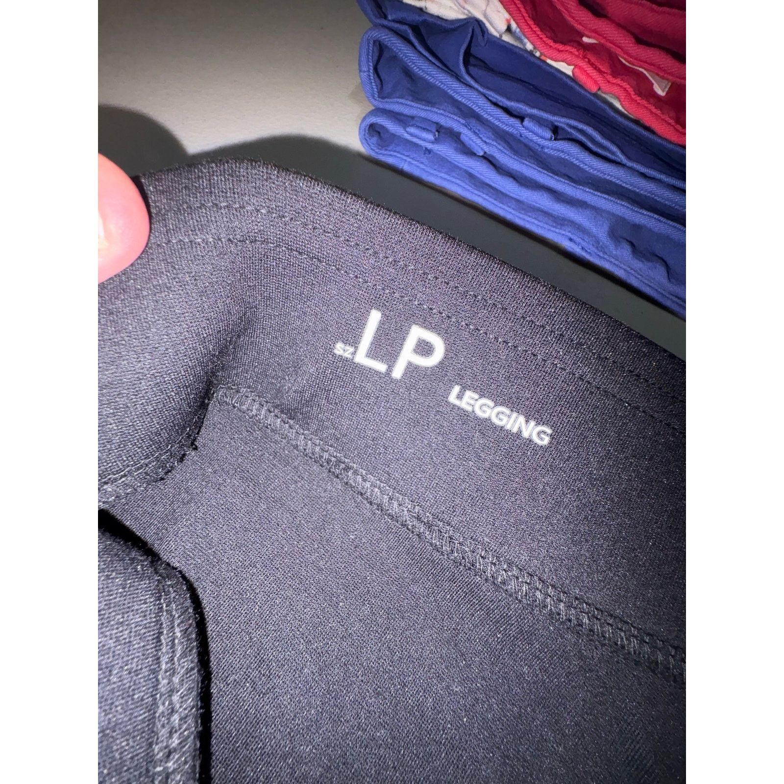 Loft LOFT Outlet Black Leggings Women’s L Petite Mid Rise Pants Size 36" / US 14 / IT 50 - 3 Thumbnail