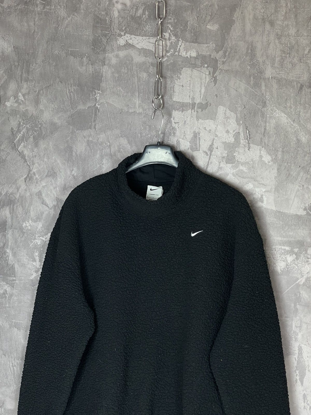 Nike × Vintage NIKE VINTAGE RARE TEDDY BLACK Y2K SWEATSHIRT Y2K Size S / US 4 / IT 40 - 2 Thumbnail