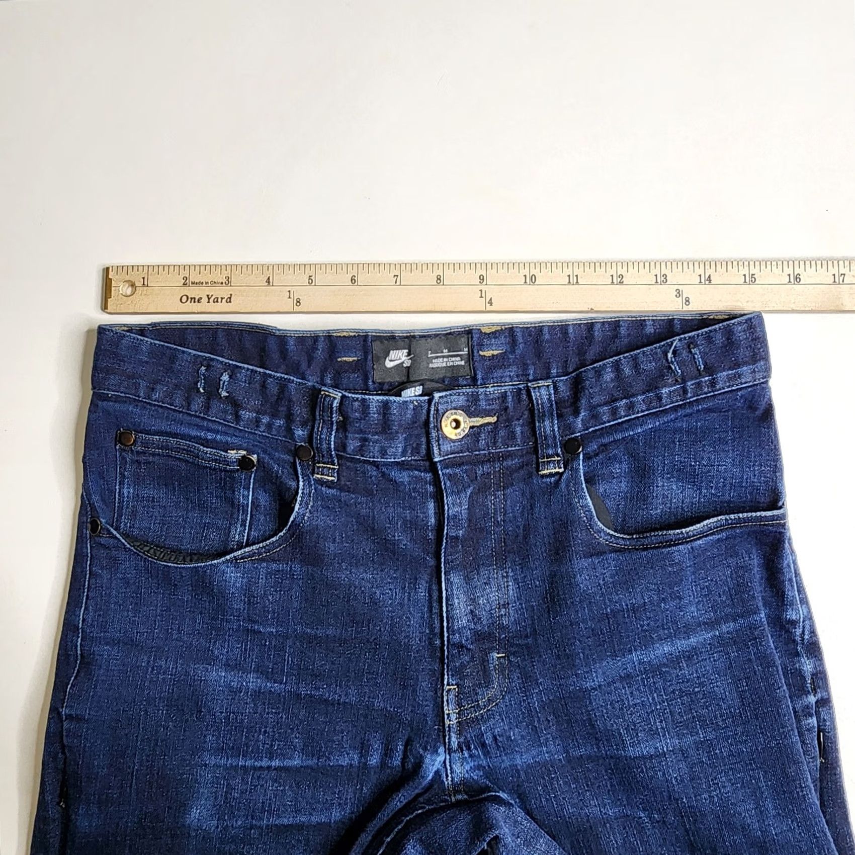 Nike Nike SB Jeans Denim Stretch Dark Wash 5 Pocket Skater Casual Size 30 x 28 Mens Blue 30x28 Street Sports Stretch Pocket Size US 30 / EU 46 - 5 Thumbnail